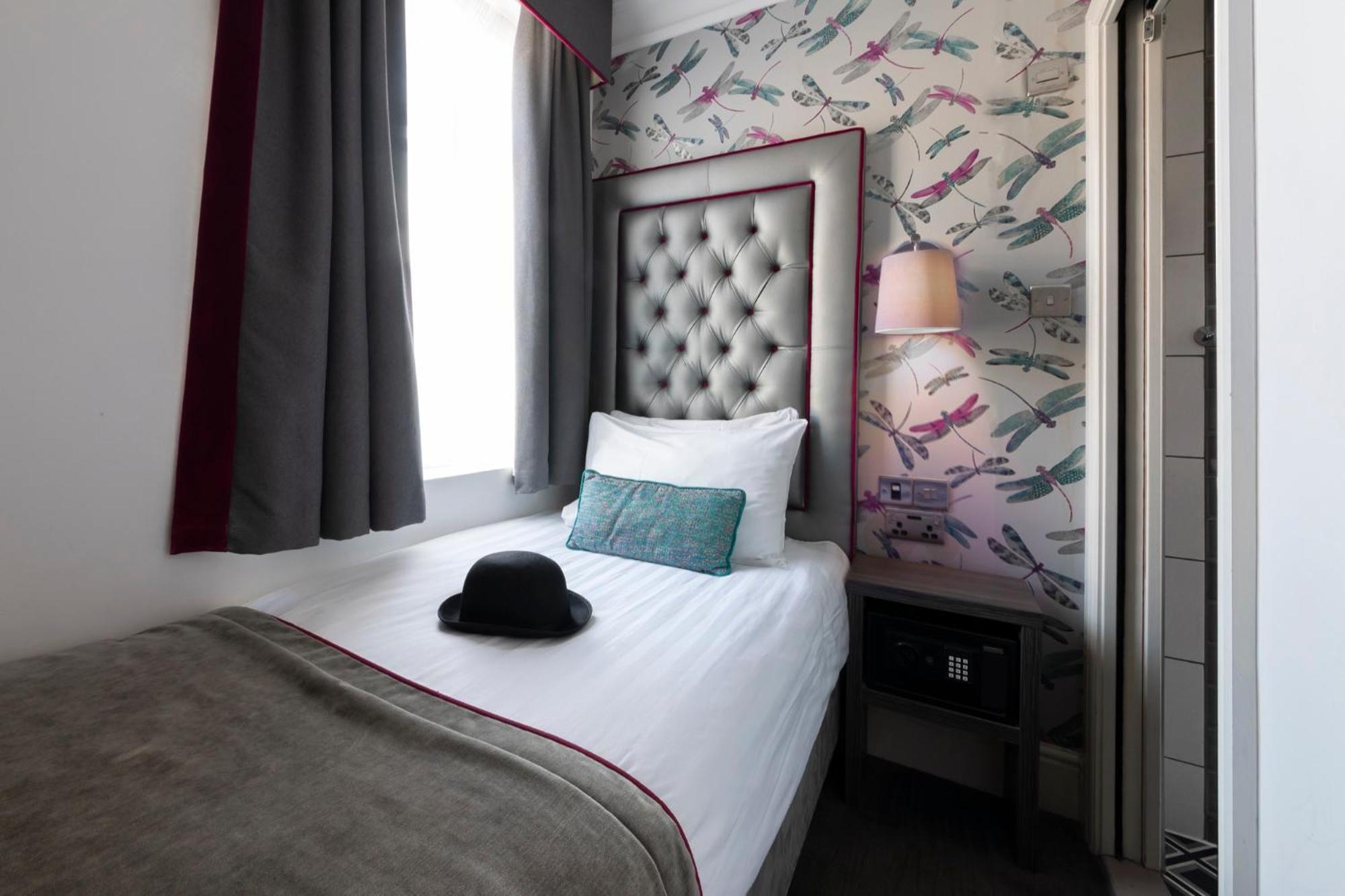 The Beverley Hotel London - Victoria Экстерьер фото